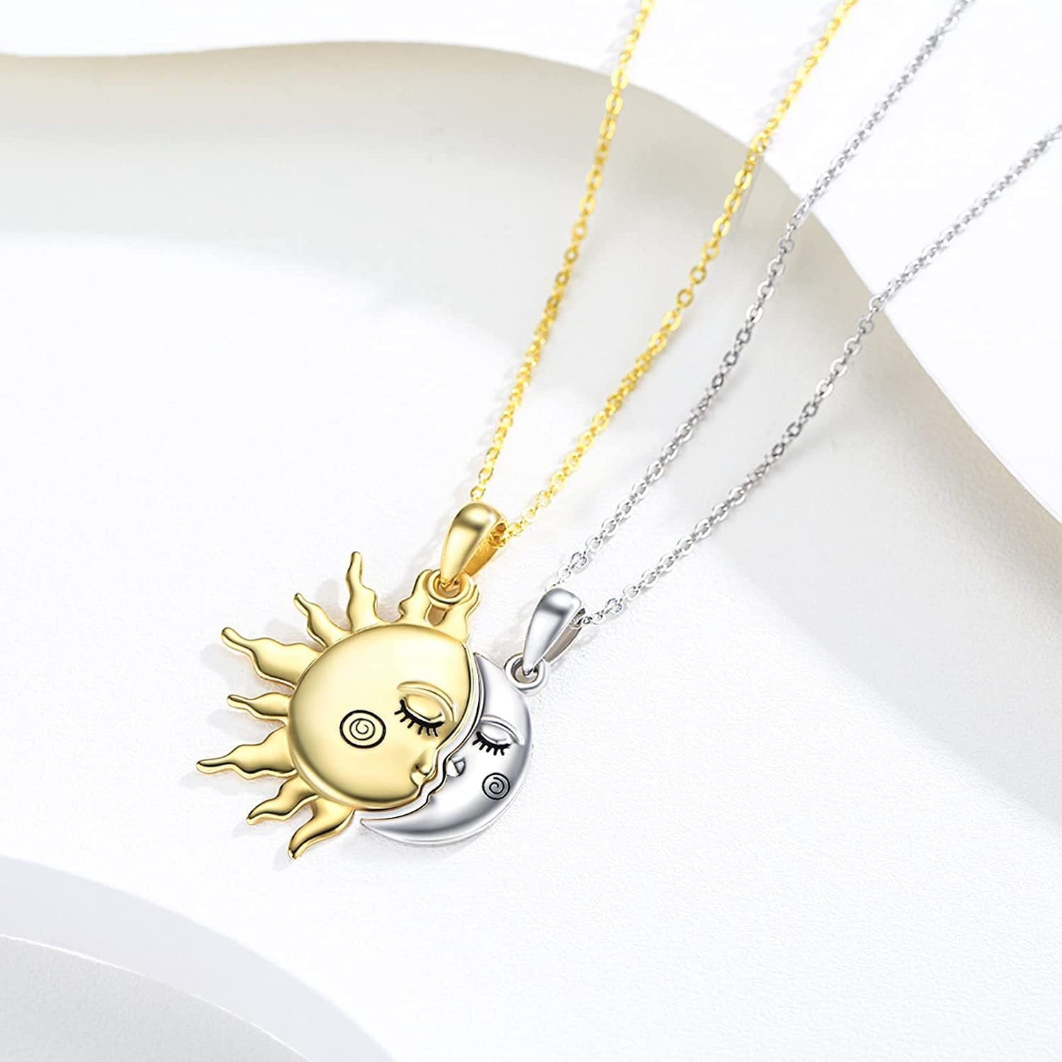 18K Magnetic Sun Star Necklace